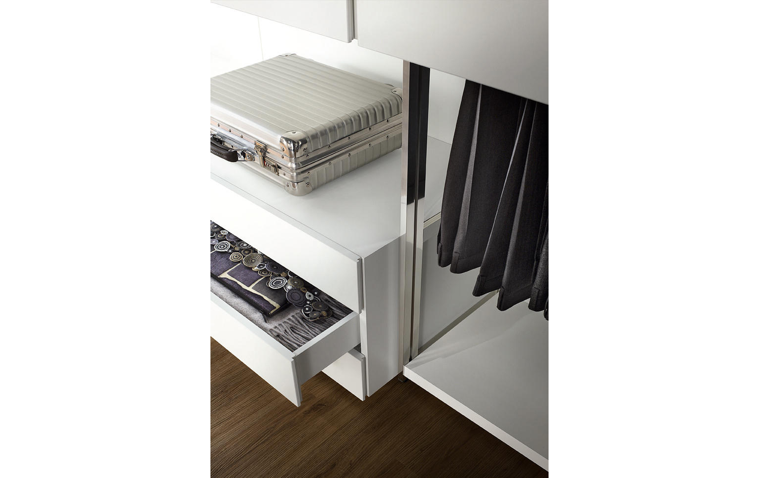 Гардеробные системы HANGAR от Lema