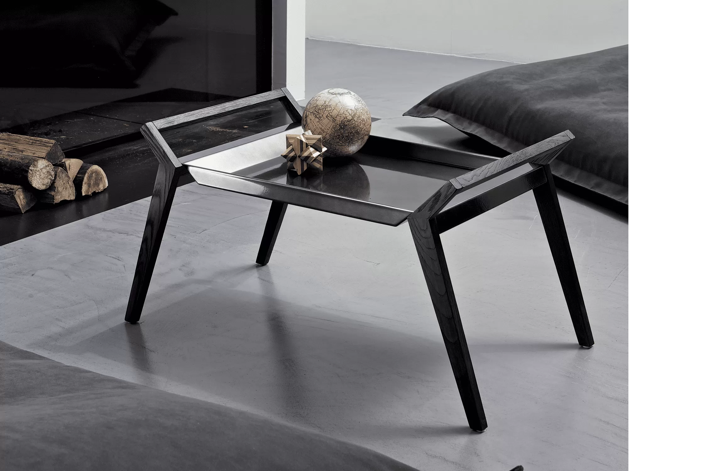 Кофейный столик с подносом TIFFANY от Bontempi