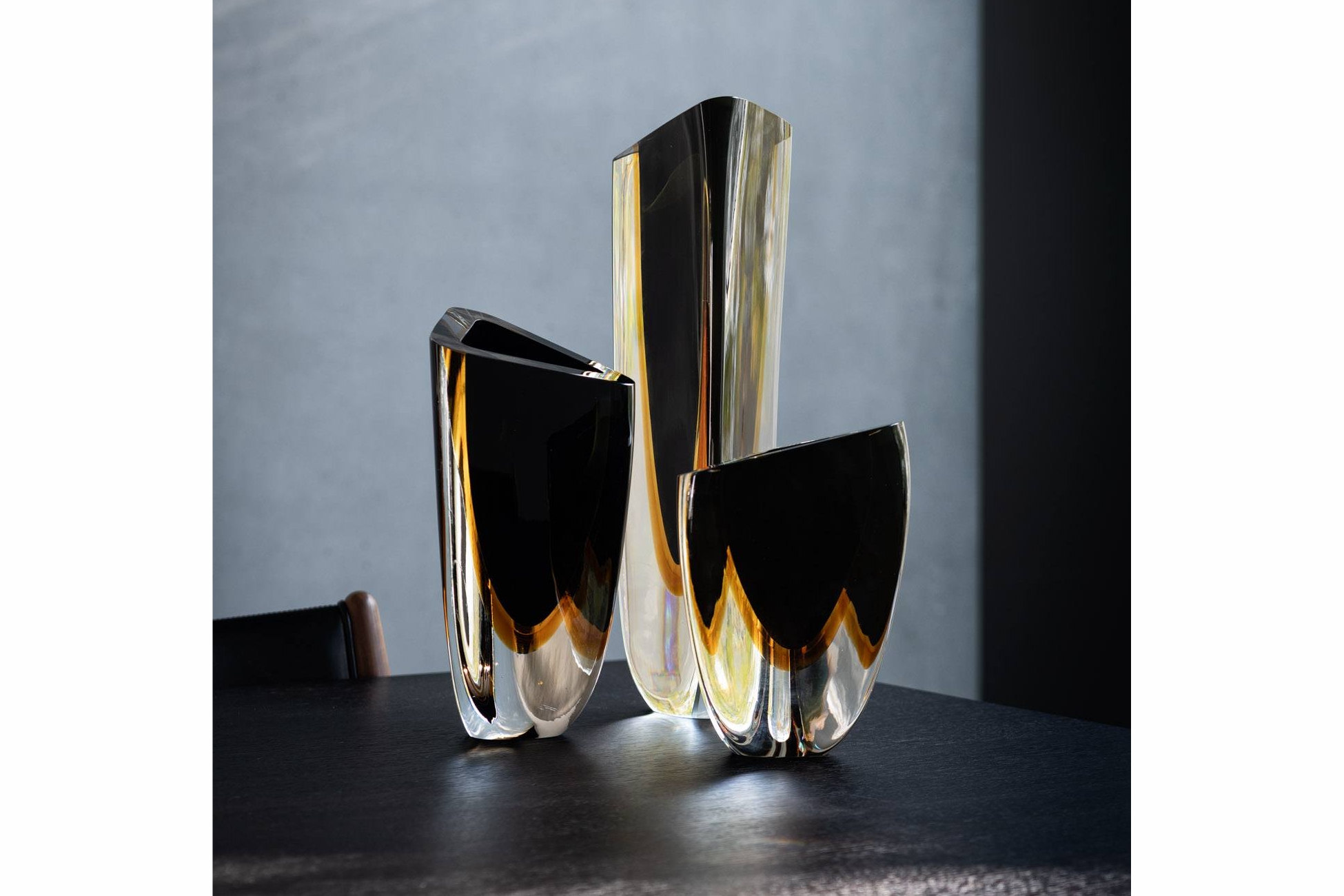 Вазы TRIANGLE Black Ambar