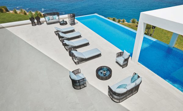 Уличный кофейный столик из коллекции TIBIDABO