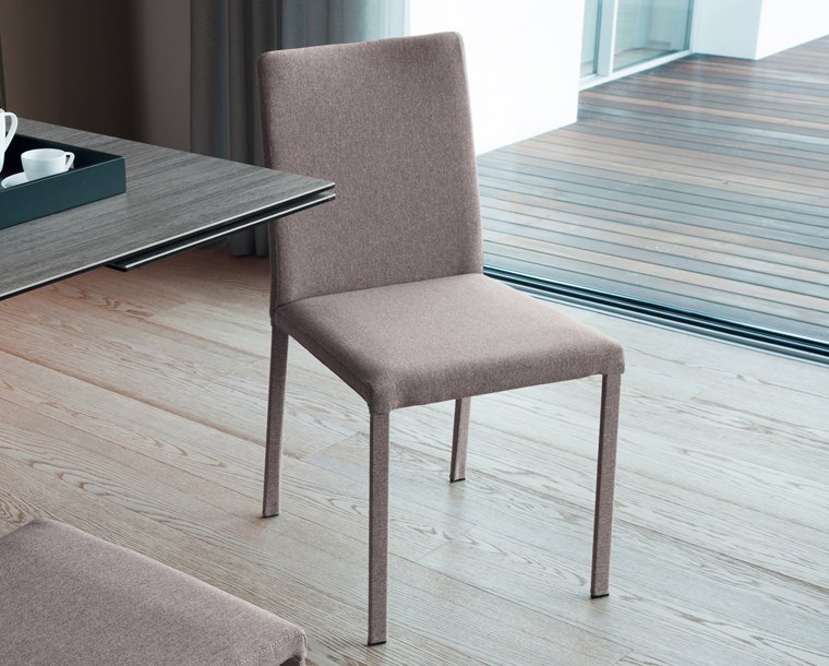 Стул мягкий CHLOE от Domitalia