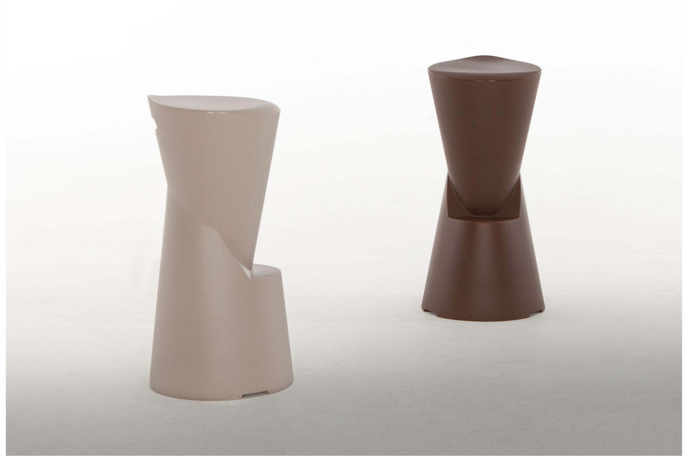 Барный стул BATIK от Tonin Casa