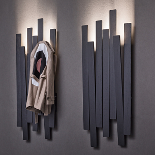 Настенная вешалка для верхней одежды с подсветкой SKI