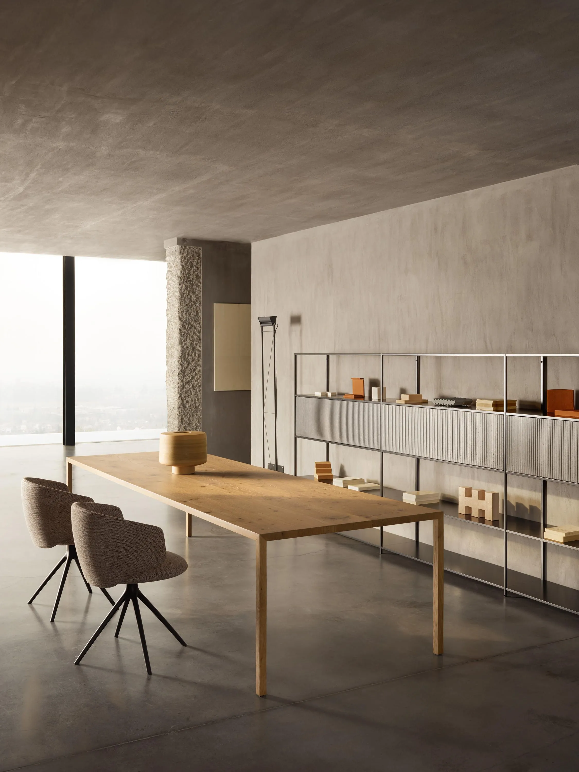 Мягкий поворотный стул UNIVERSAL от MDF Italia