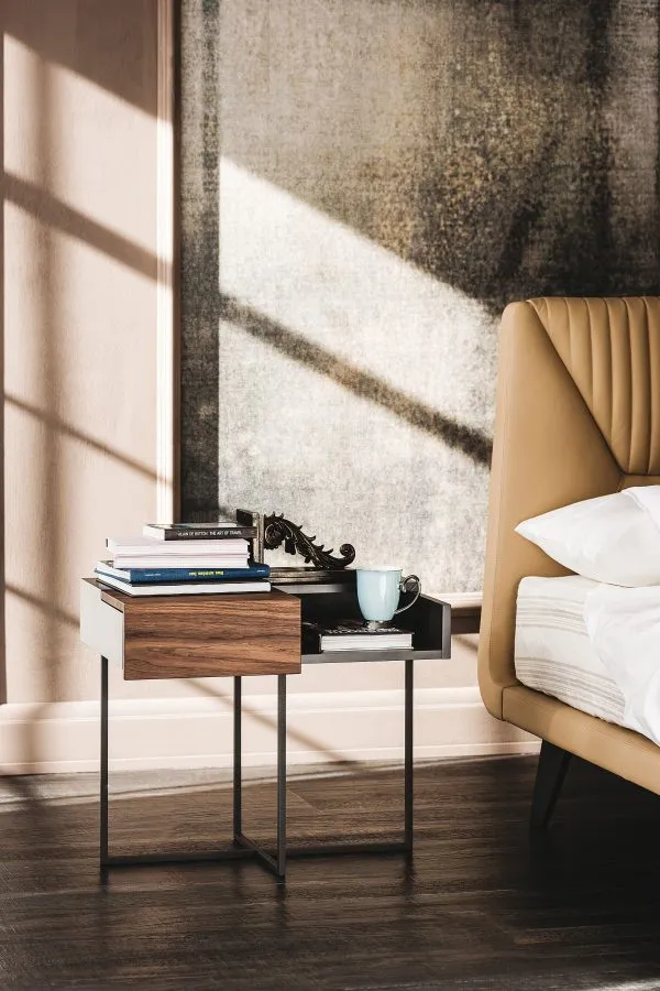 Прикроватная тумбочка DANTE