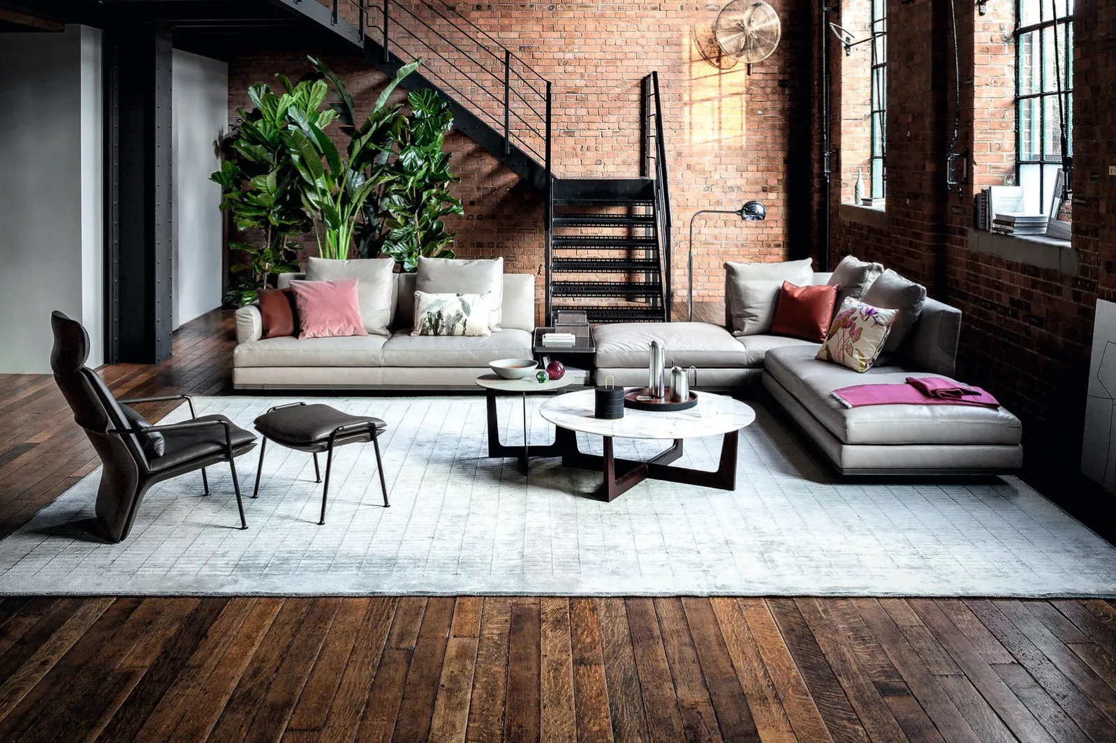 Угловой диван COME TOGETHER от Poltrona Frau