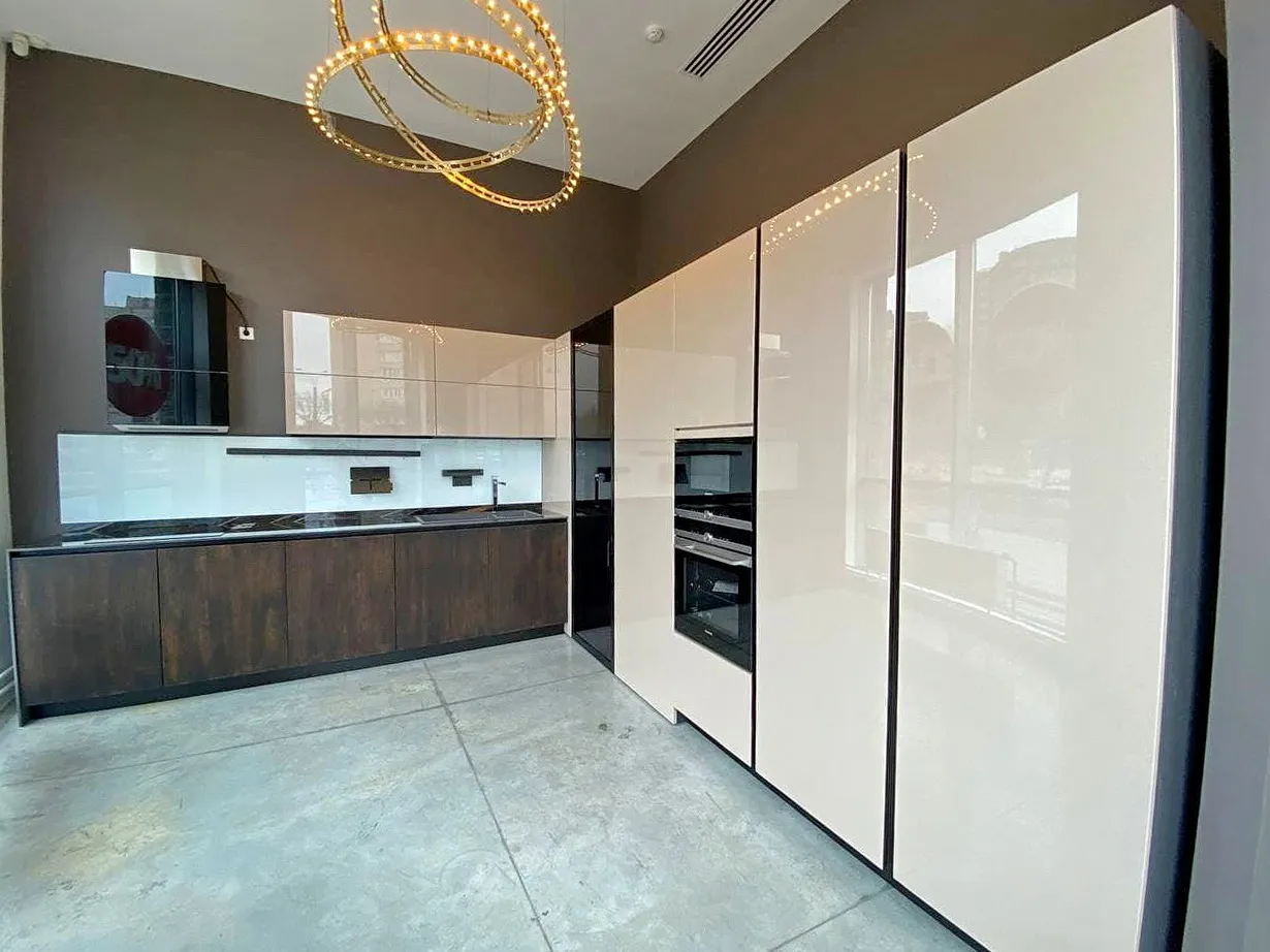 Кухня с кладовой LAB13 Acuta от Aran Cucine