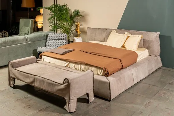 Кровать PARIS от Baxter