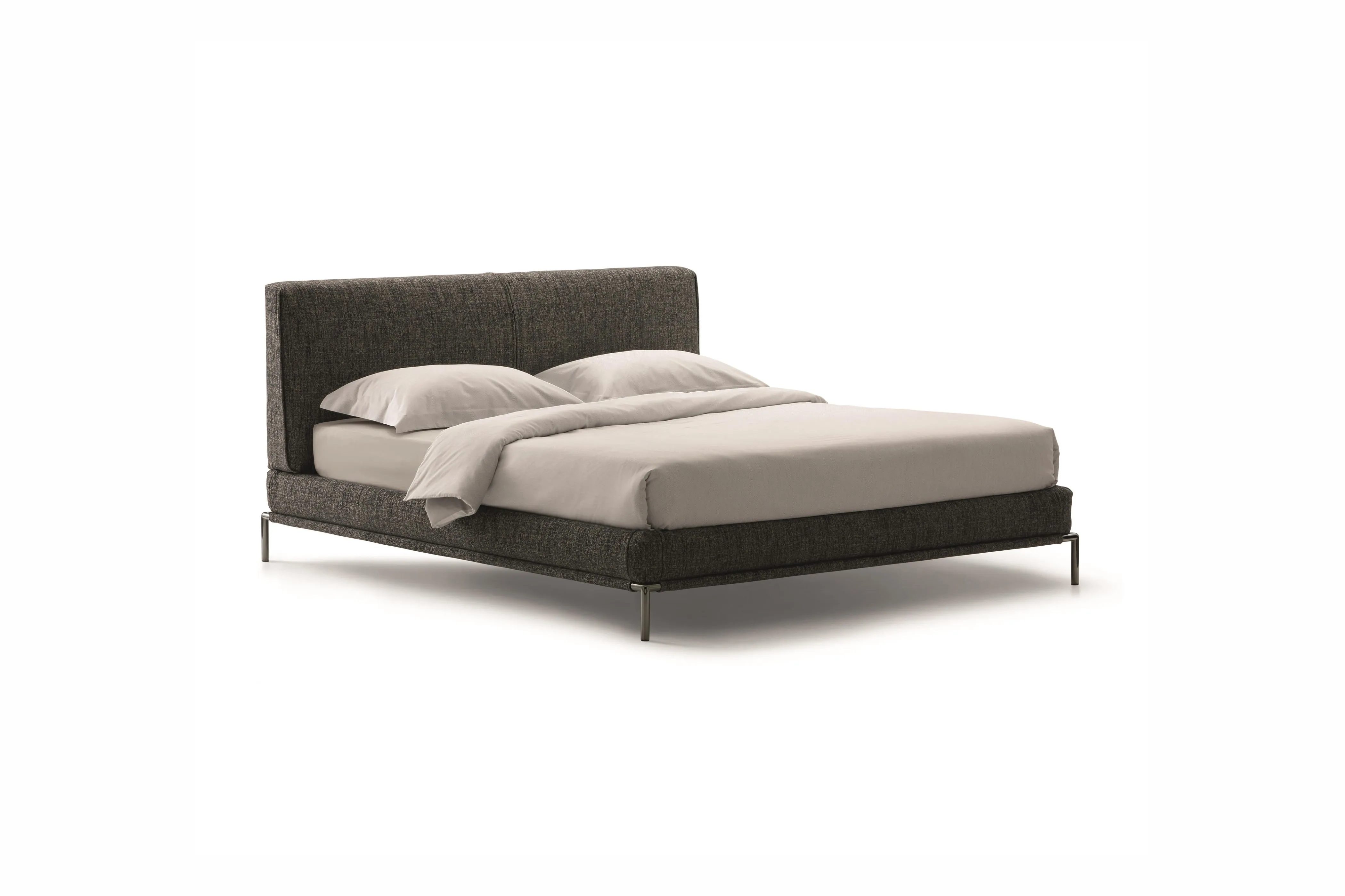 Итальянская кровать ICON от Flou