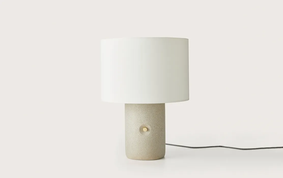 Настольная лампа SAND от Aromas Del Campo