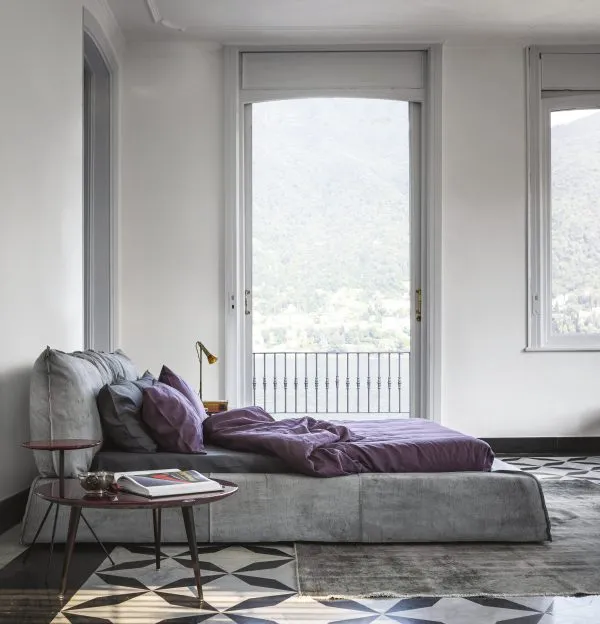 Кровать PARIS от Baxter