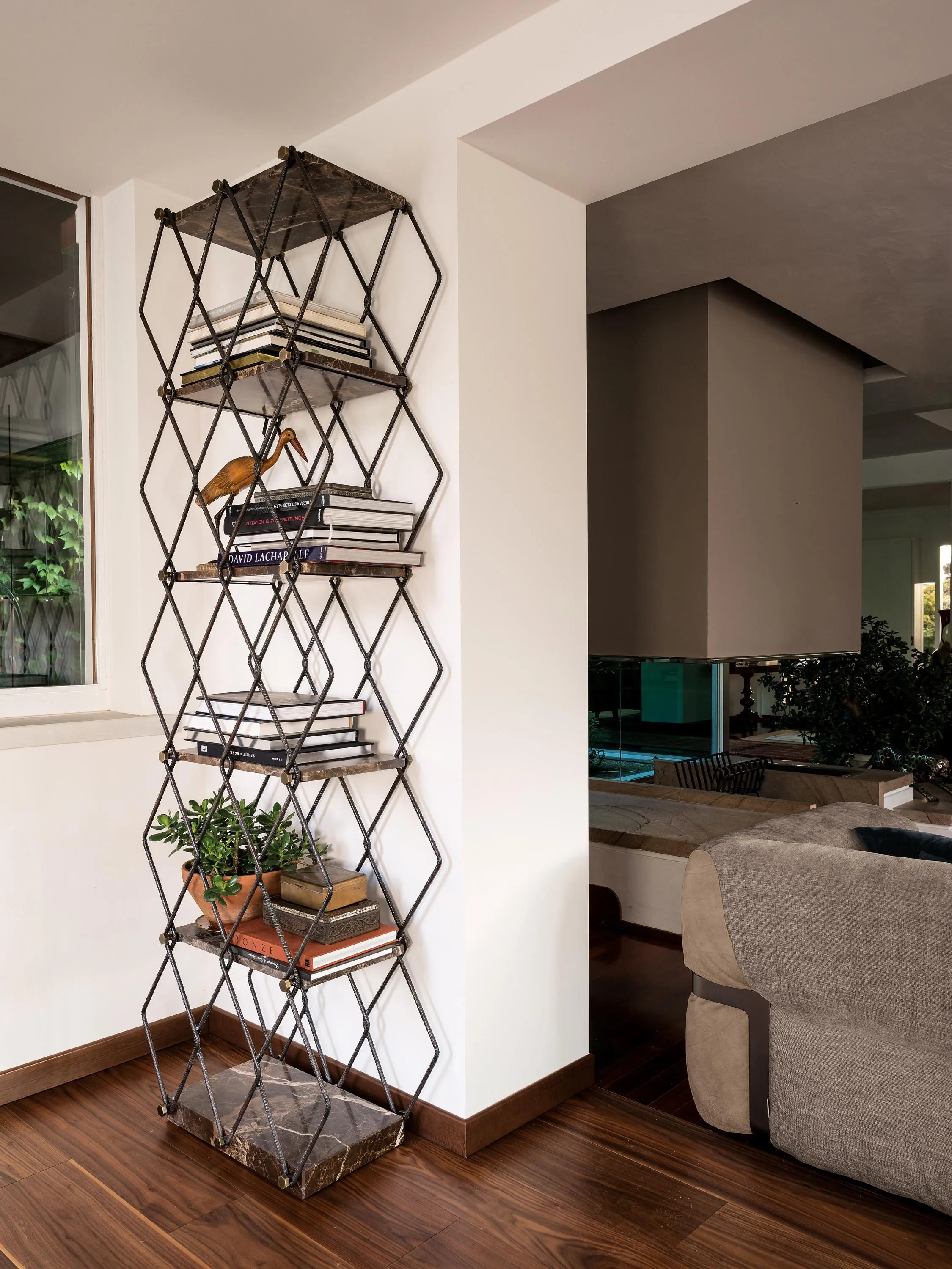 Книжный стеллаж LADY BIRD от Arketipo