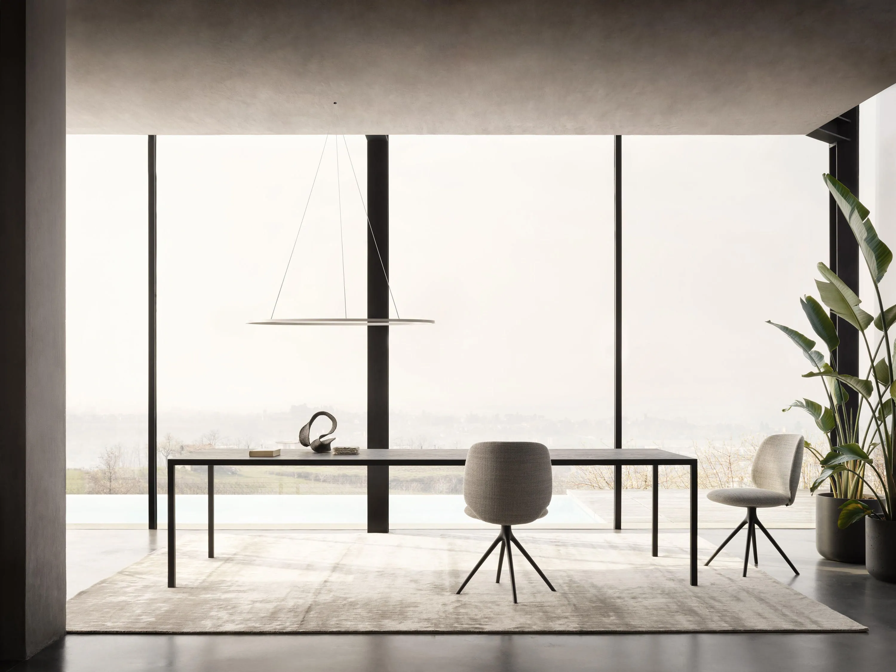 Мягкий поворотный стул UNIVERSAL от MDF Italia