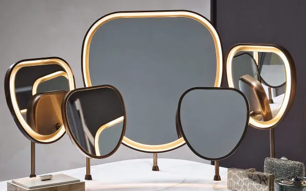 Туалетный стол Kara Mobile Make-Up с зеркалами