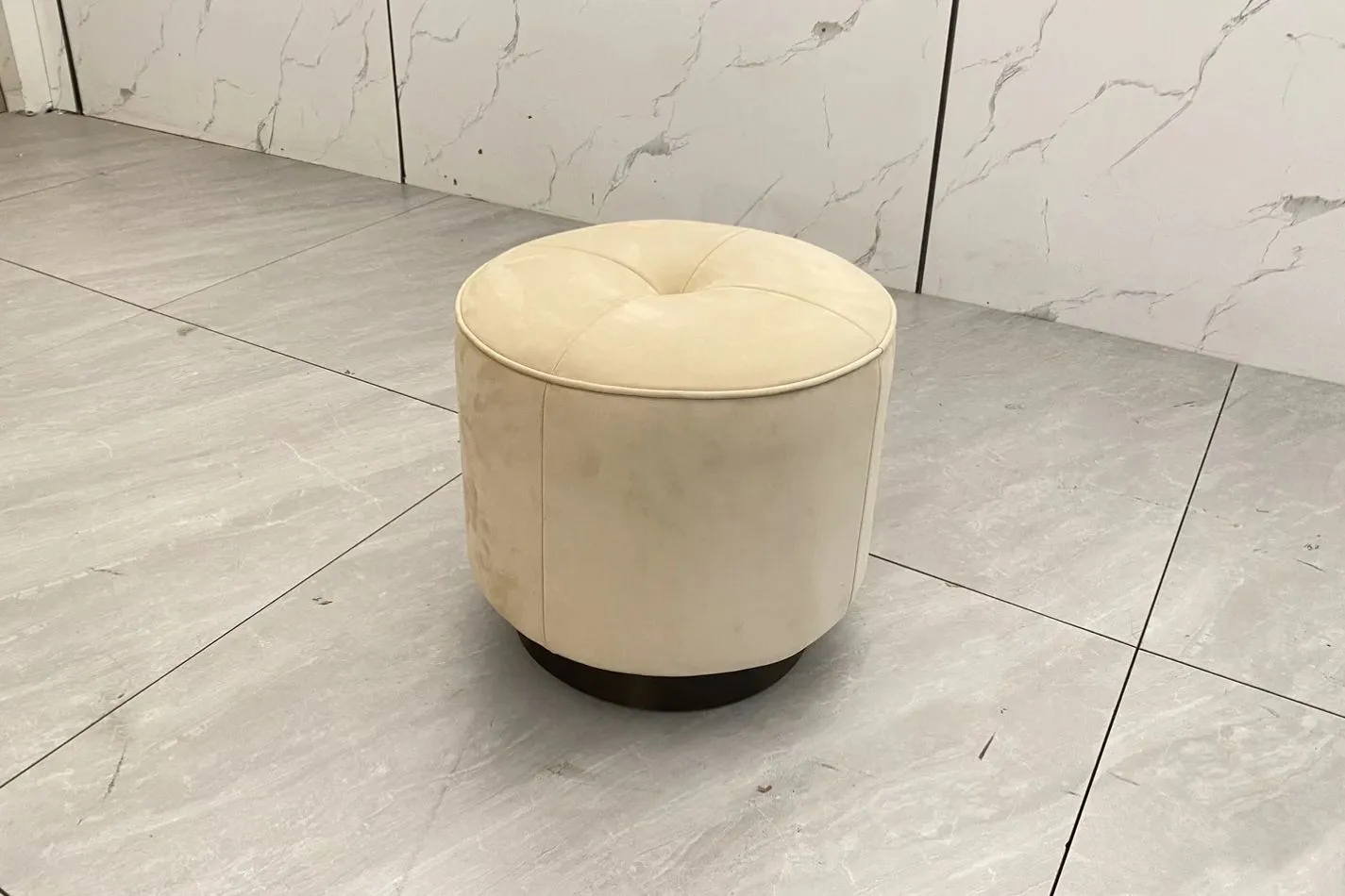 Пуф ANAIS Oval от Baxter